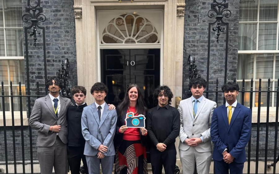 Young people at No.10